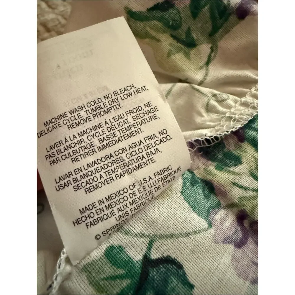 Waverly Garden Room Square Floral Ruffle Tablecloth Linen 36